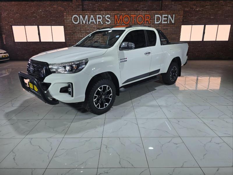 2020 TOYOTA Hilux