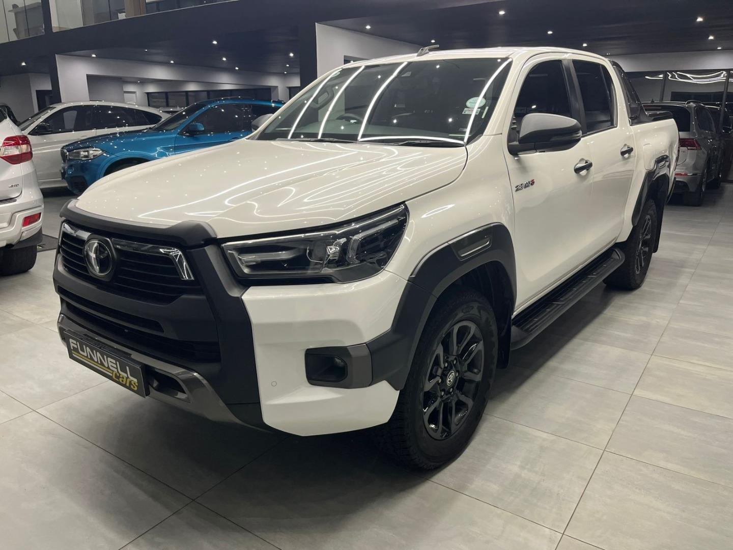 2021 TOYOTA Hilux