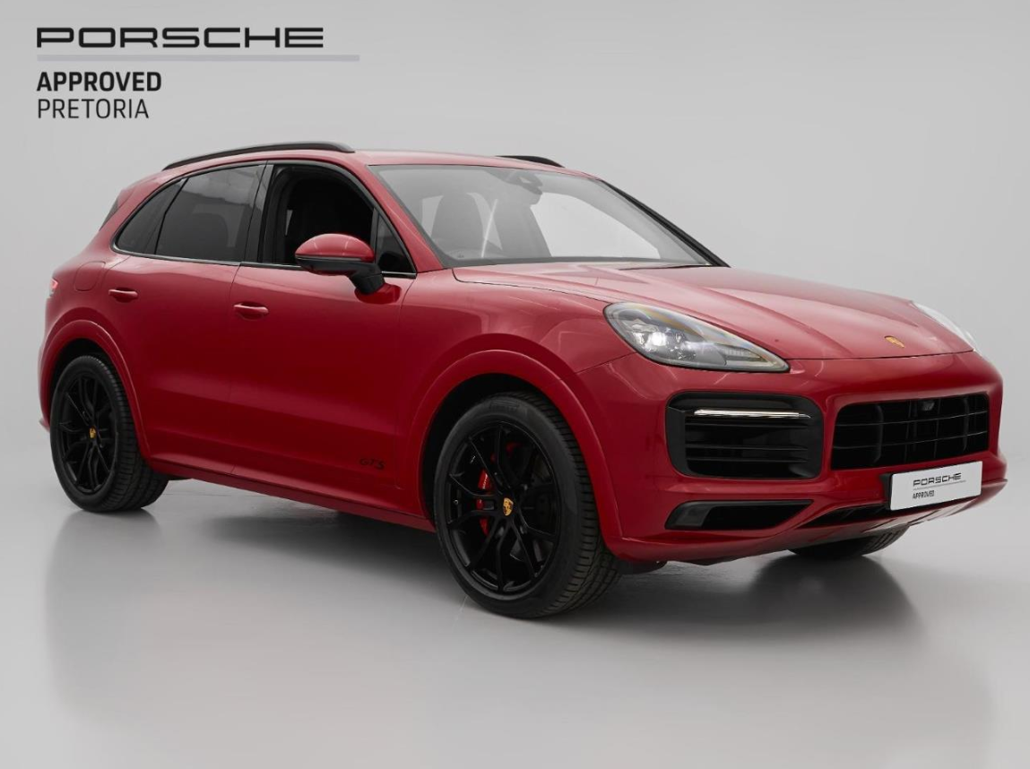 2022 PORSCHE Cayenne