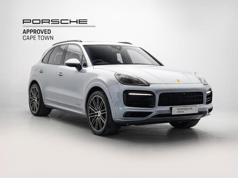 2021 PORSCHE Cayenne