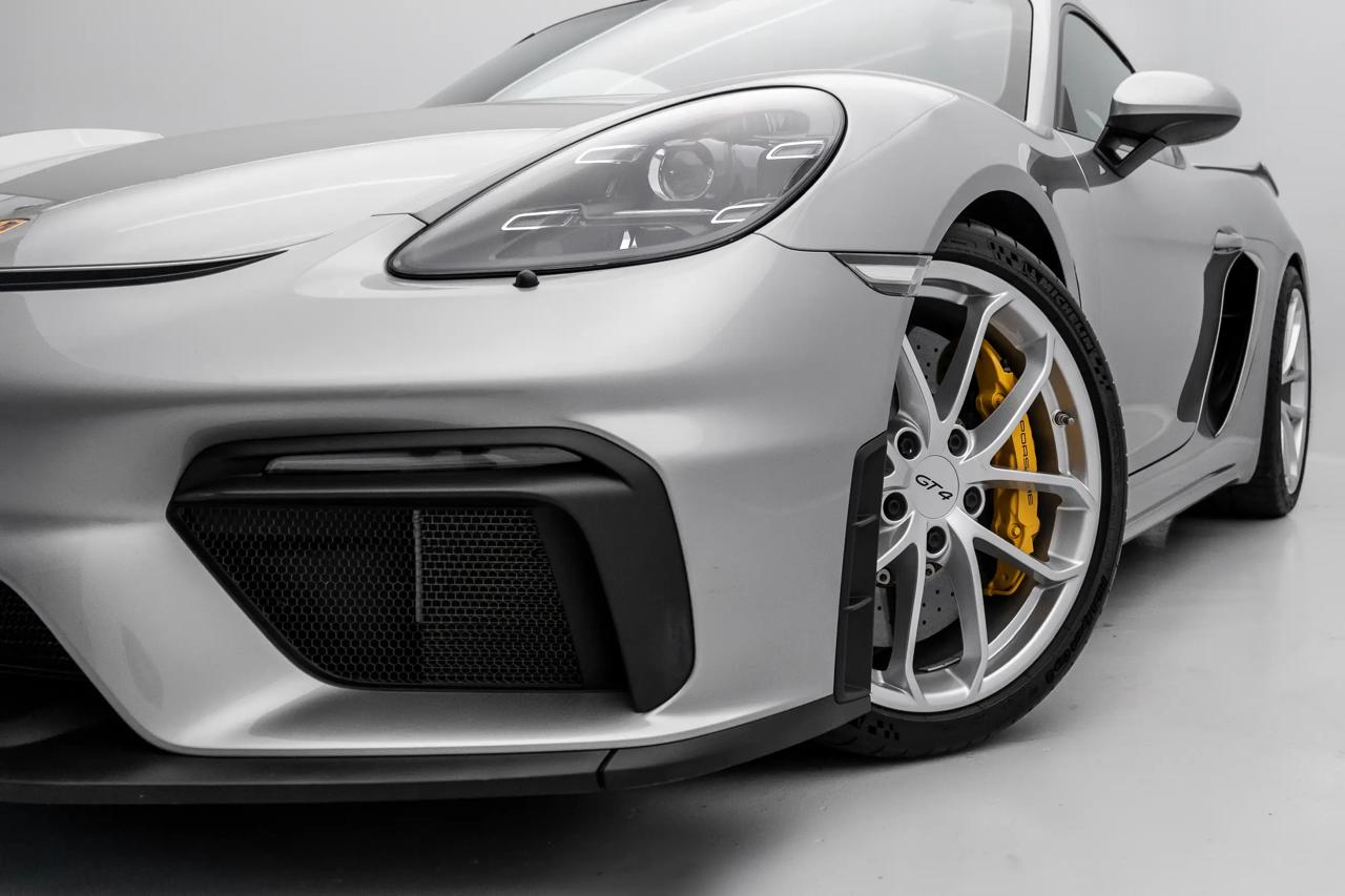 2020 PORSCHE Cayman