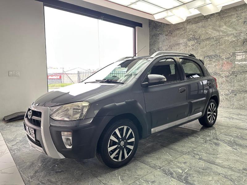 2015 TOYOTA Etios