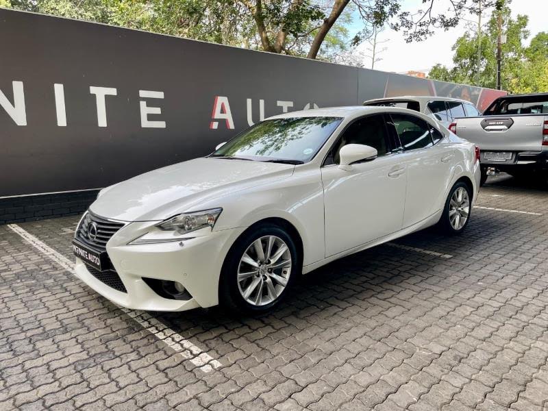 2014 LEXUS IS
