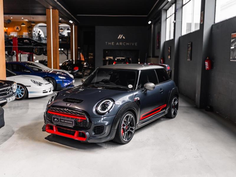 2020 MINI Hatch