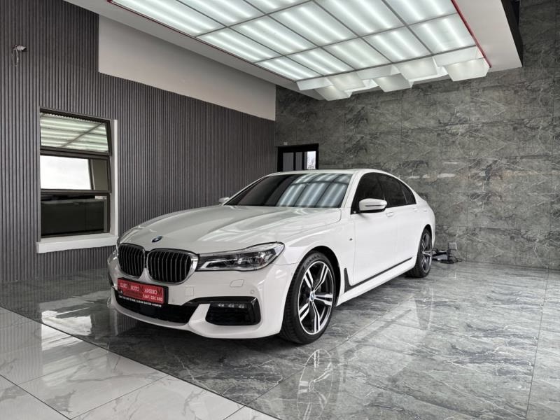 2016 BMW 7-Series