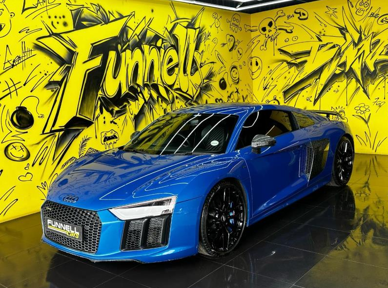 2017 AUDI R8