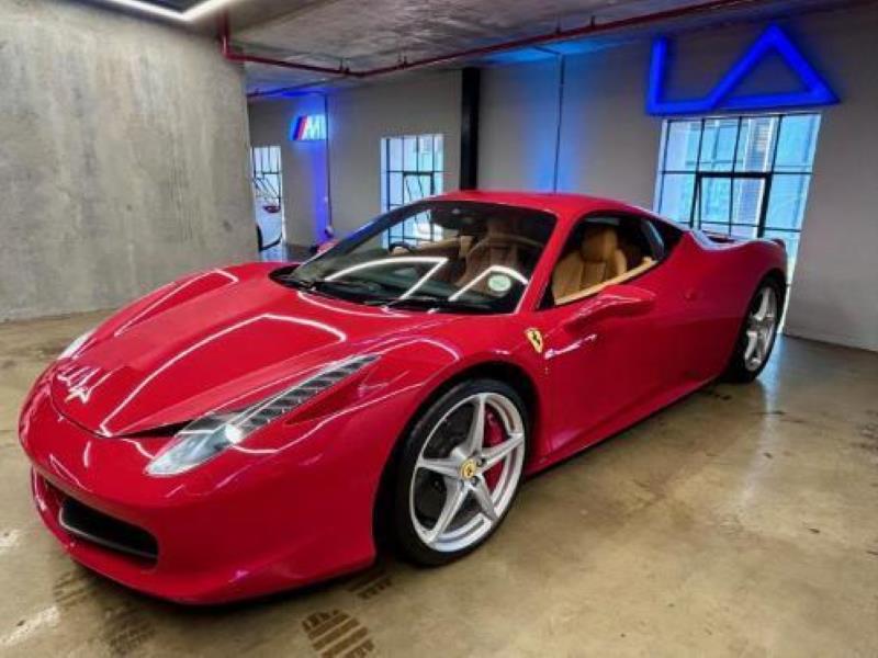 2012 FERRARI 458 Italia