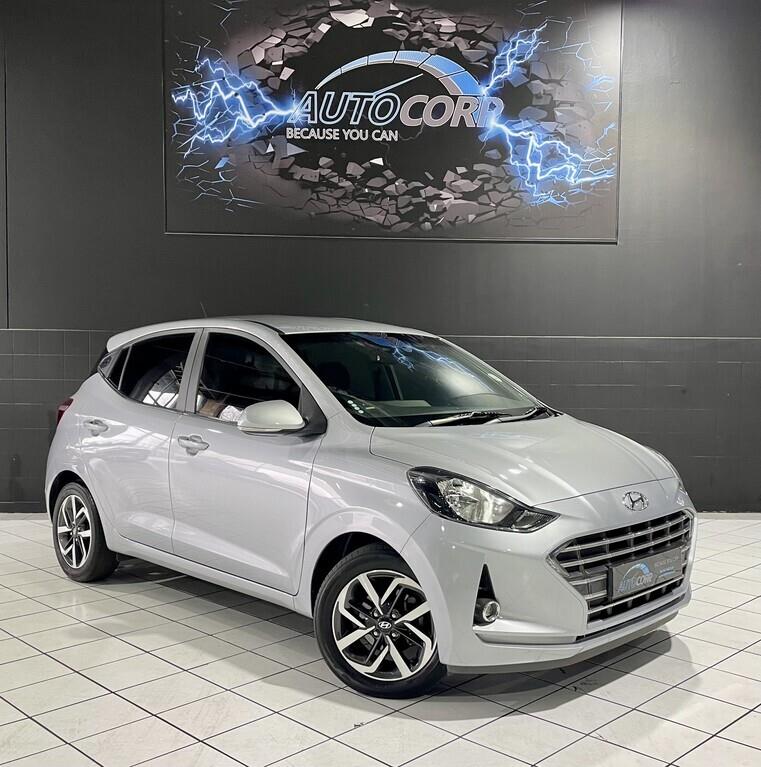 2022 HYUNDAI Grand i10