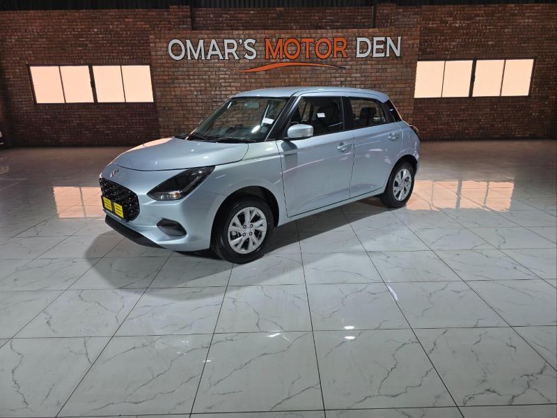 2025 SUZUKI Swift