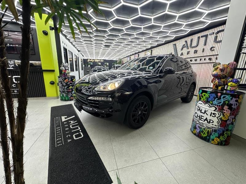 2013 PORSCHE Cayenne