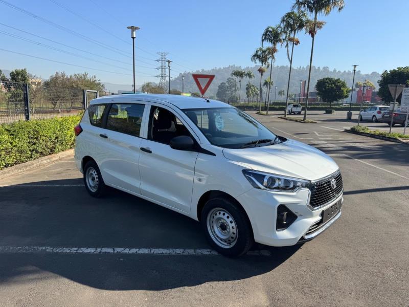 2025 TOYOTA Rumion