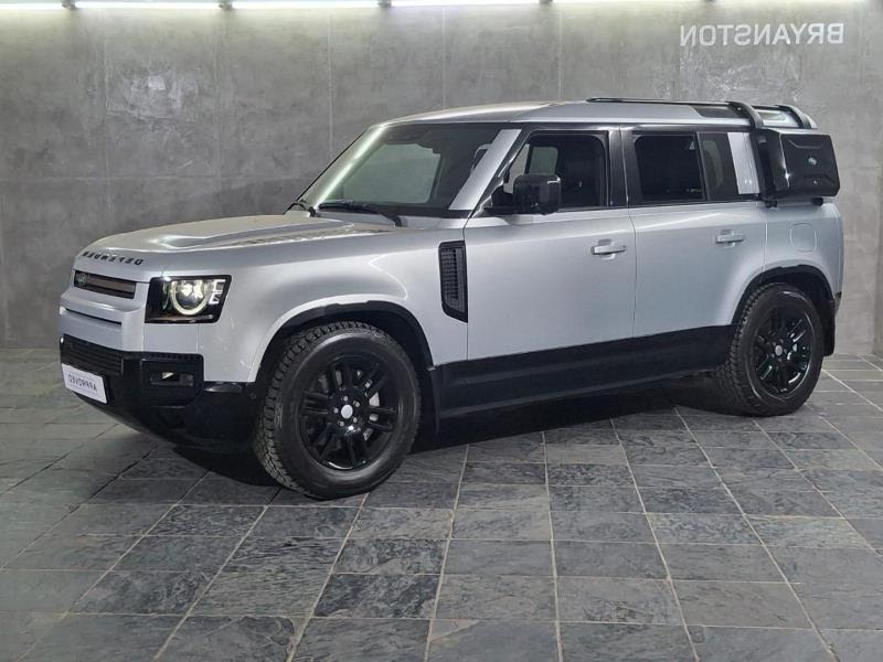 2022 L-R Defender