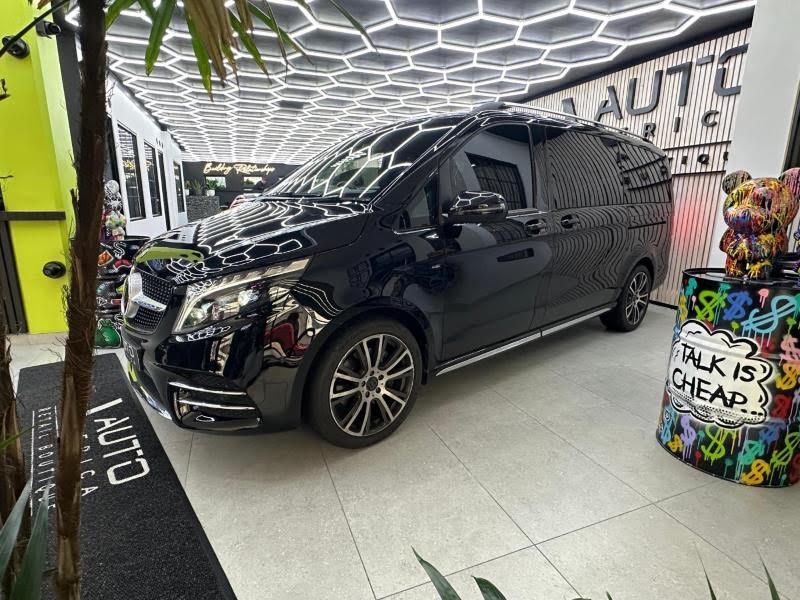 2023 MERCEDES-BENZ V-Class