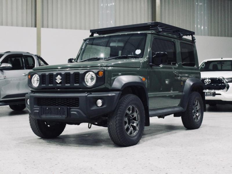 2021 SUZUKI Jimny