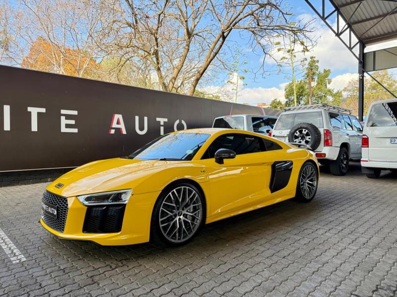 2017 AUDI R8