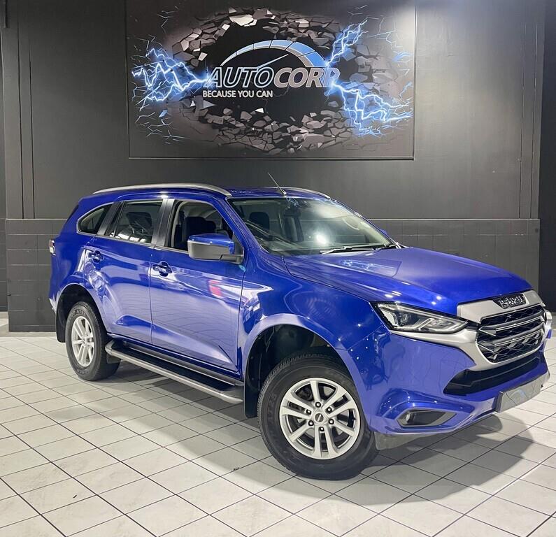 2023 ISUZU MU-X