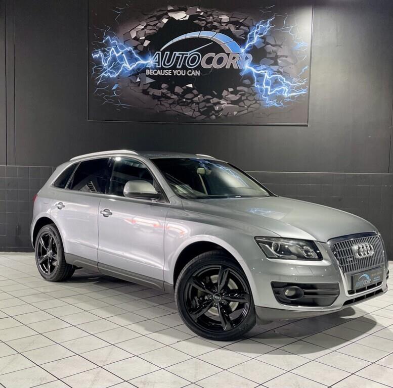2011 AUDI Q5