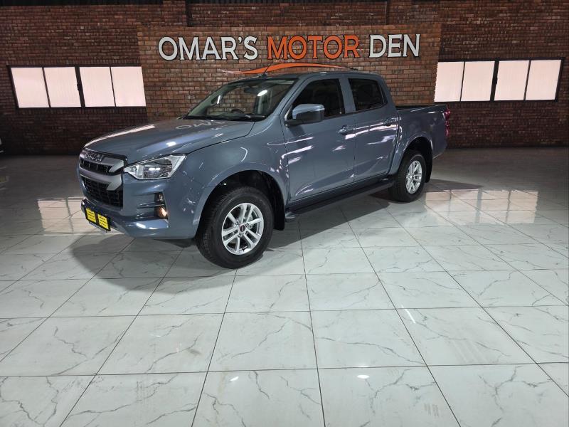 2025 ISUZU D-MAX