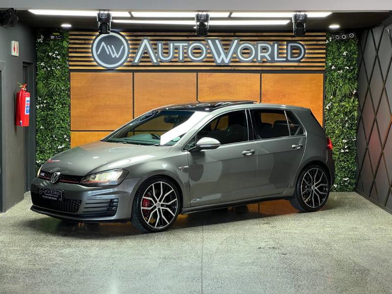 2016 Volkswagen Golf