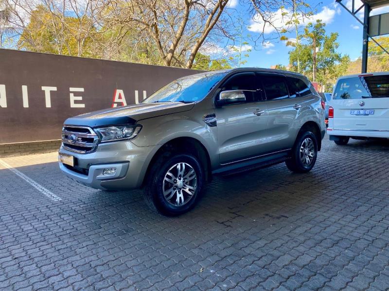 2018 FORD Everest