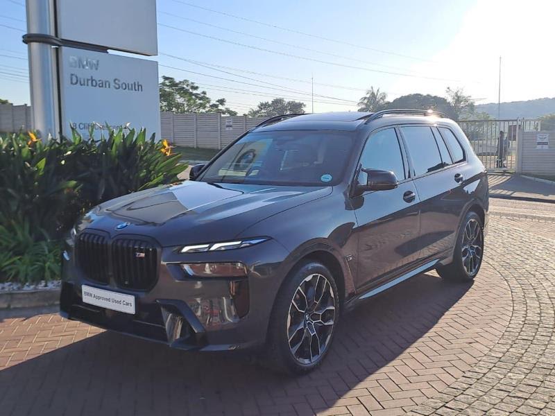 2025 BMW X7