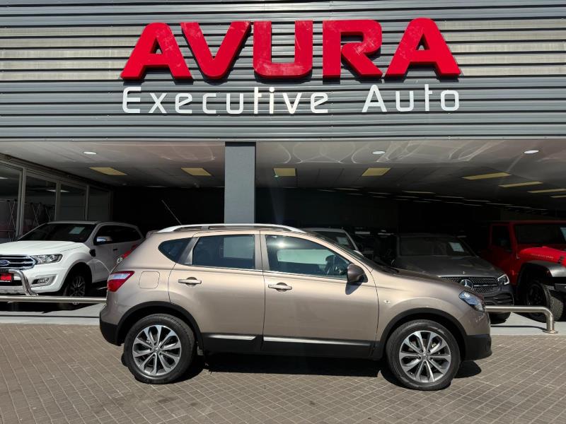 2011 NISSAN Qashqai