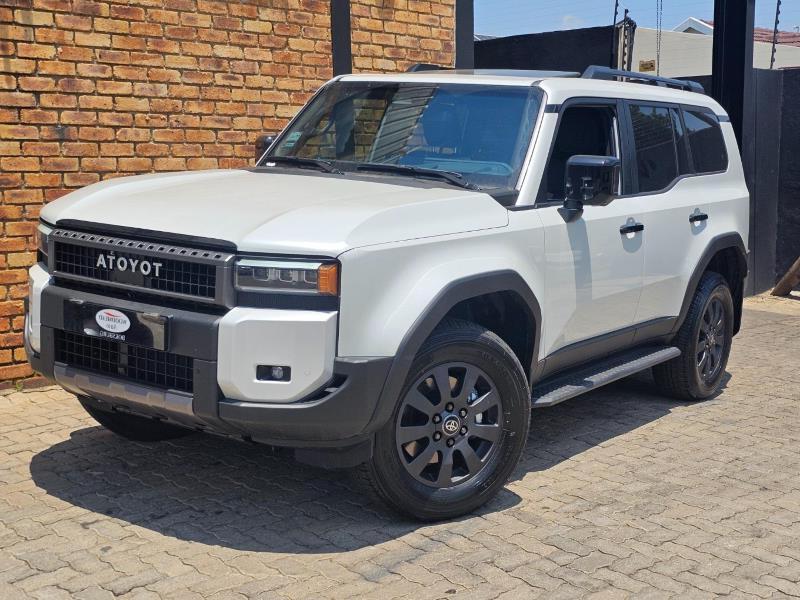 2025 TOYOTA Prado