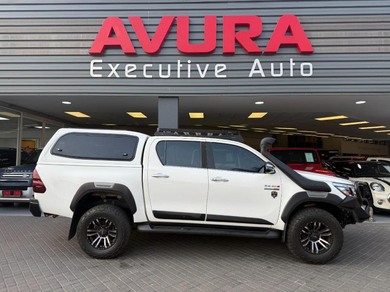 2019 TOYOTA Hilux