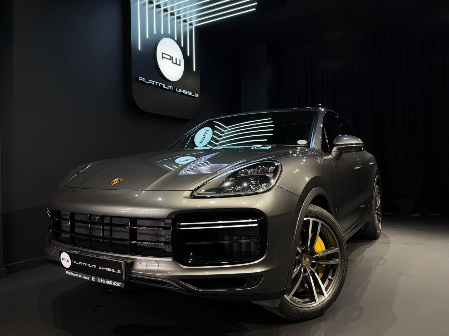 2019 PORSCHE Cayenne