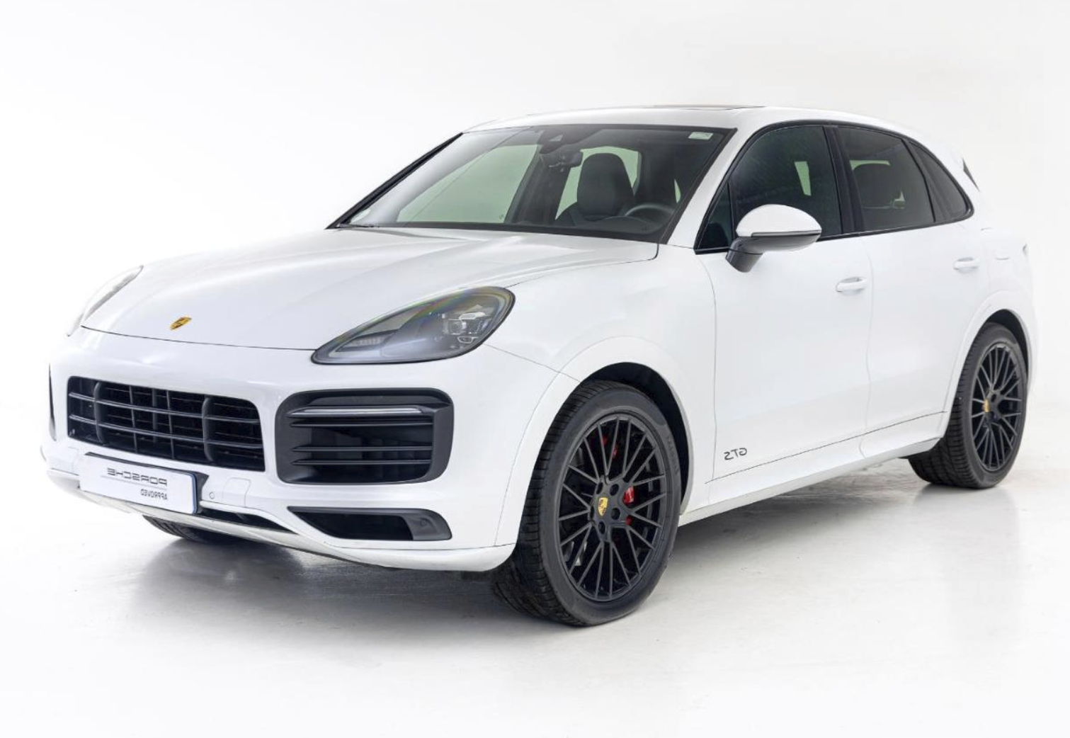 2021 PORSCHE Cayenne
