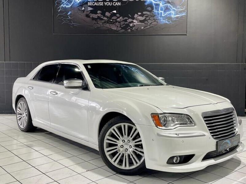 2014 CHRYSLER 300C
