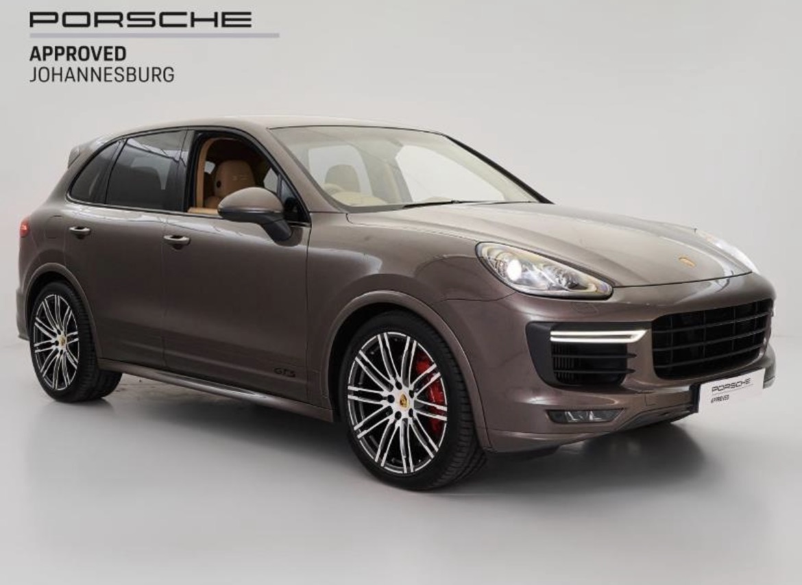 2015 PORSCHE Cayenne