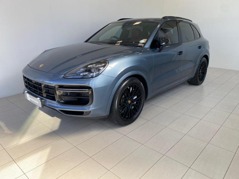 2018 PORSCHE Cayenne