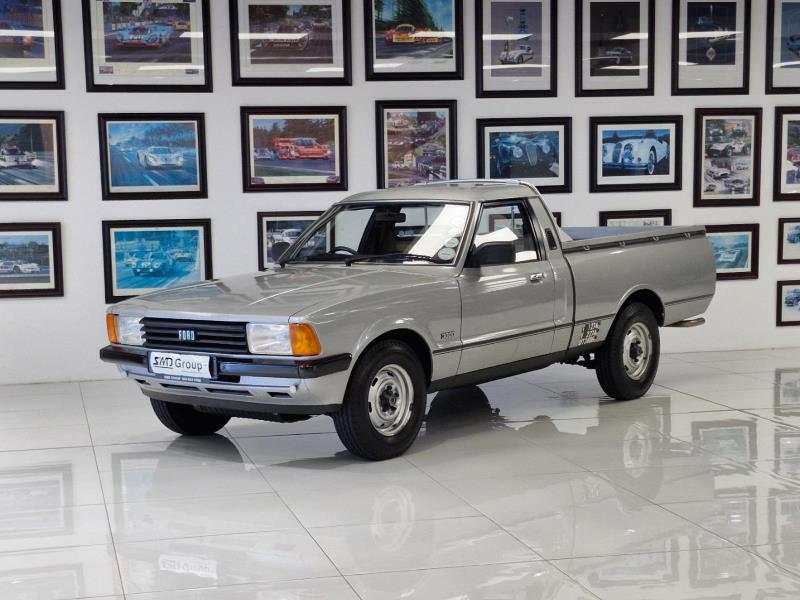 1982 FORD Cortina