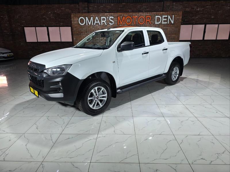 2025 ISUZU D-MAX