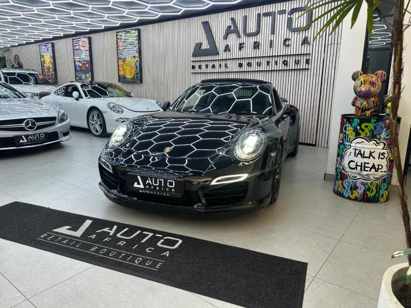2013 PORSCHE 911