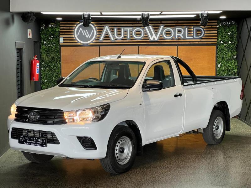 2023 TOYOTA Hilux