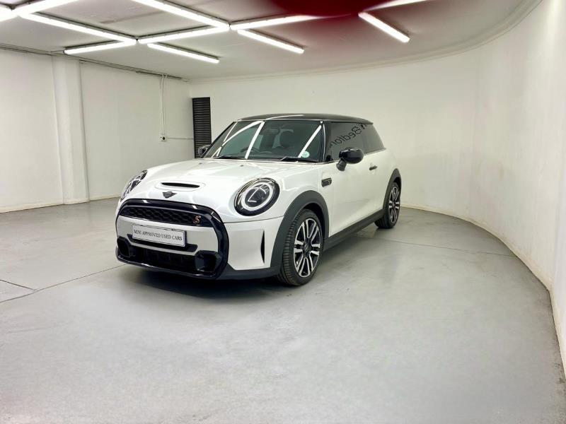 2024 MINI Hatch