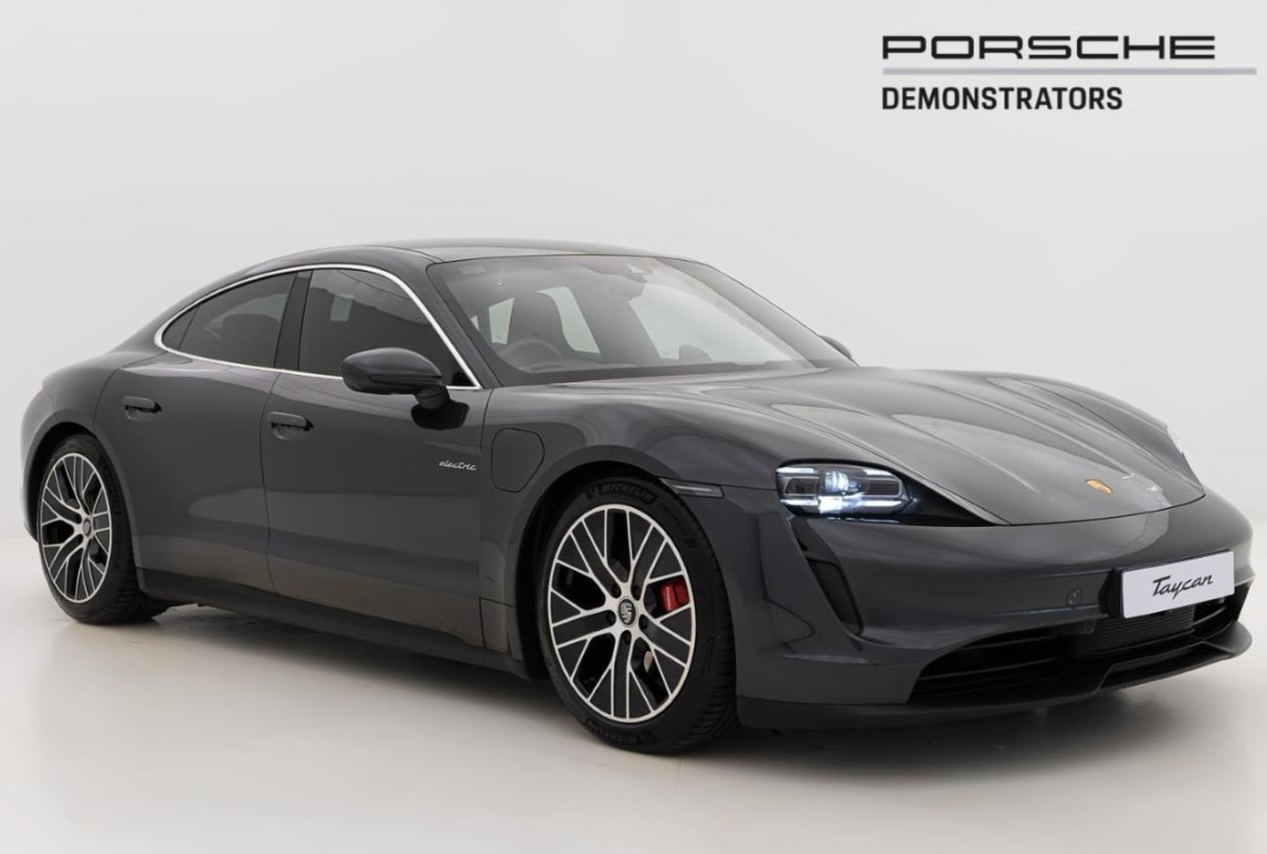 2021 PORSCHE Taycan