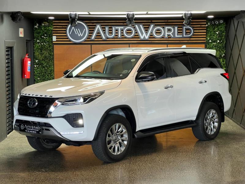 2023 TOYOTA Fortuner