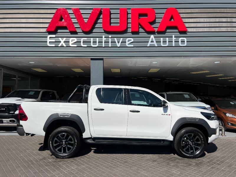 2021 TOYOTA Hilux