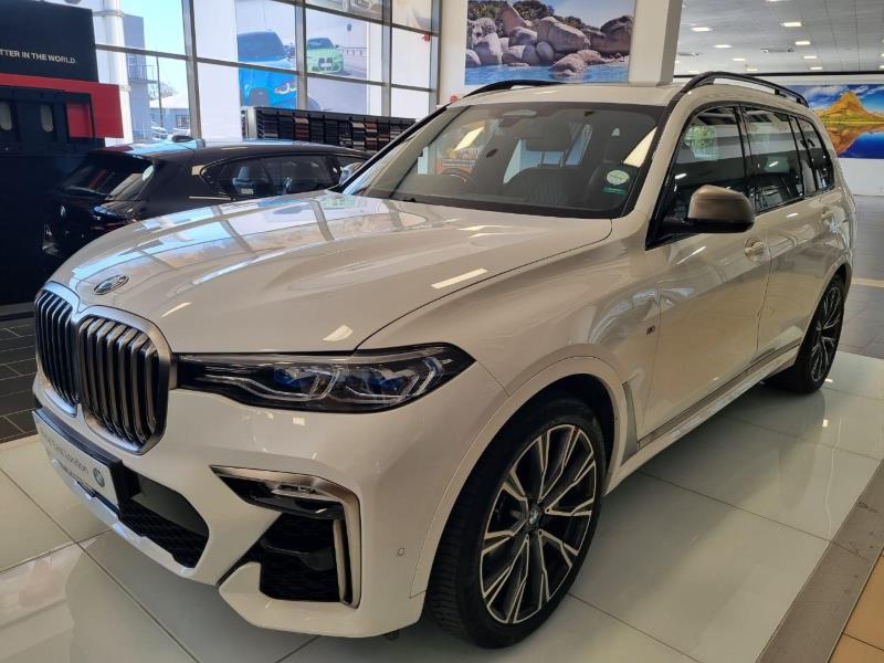 2021 BMW X7