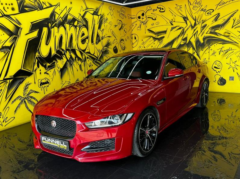 2016 JAGUAR XE