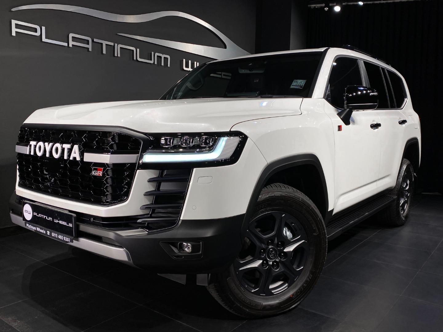 2025 TOYOTA Landcruiser 300