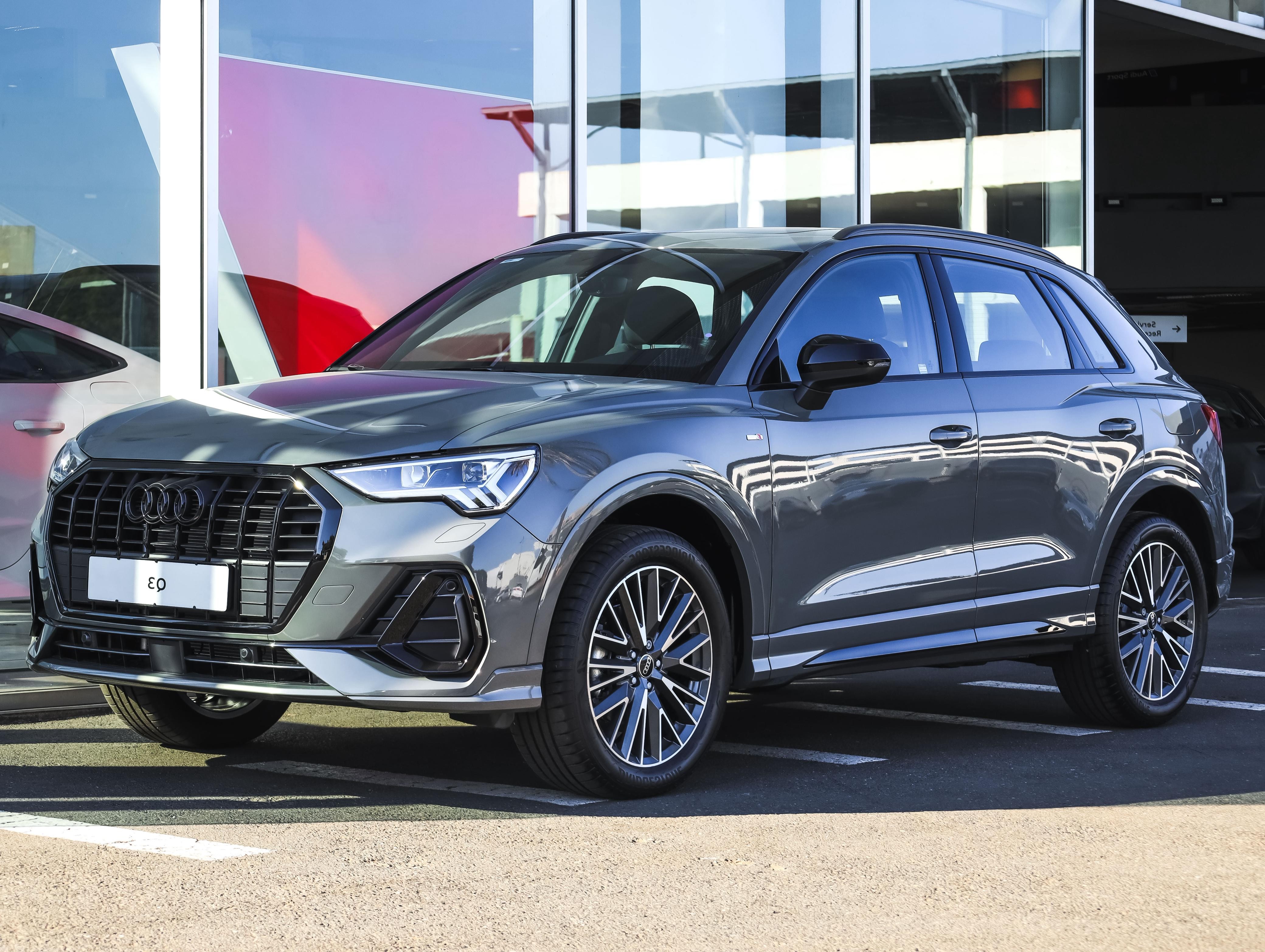 2025 AUDI Q3