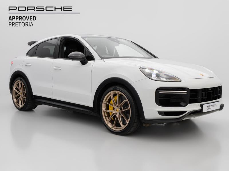 2022 PORSCHE Cayenne