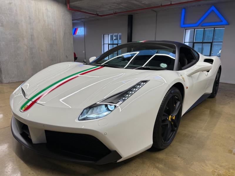 2017 FERRARI 488 GTB