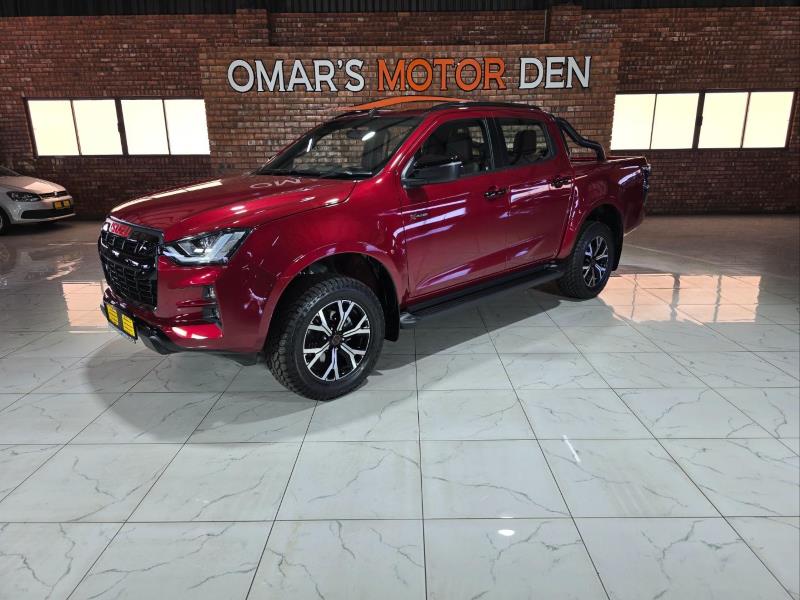 2025 ISUZU D-MAX