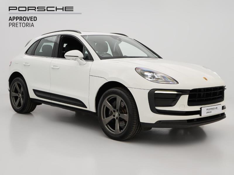 2022 PORSCHE Macan