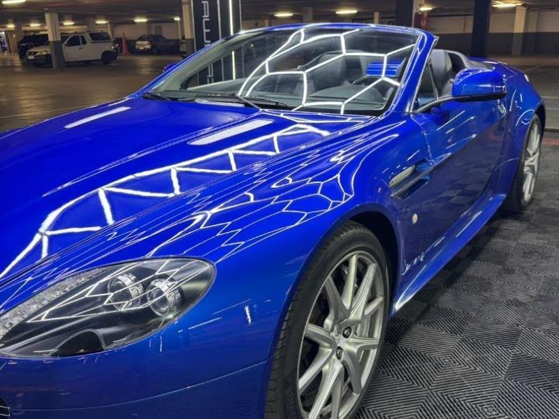 2011 AM Vantage